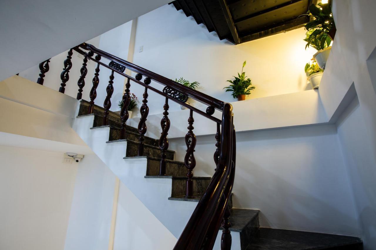 5.T Hostel Хюэ Экстерьер фото