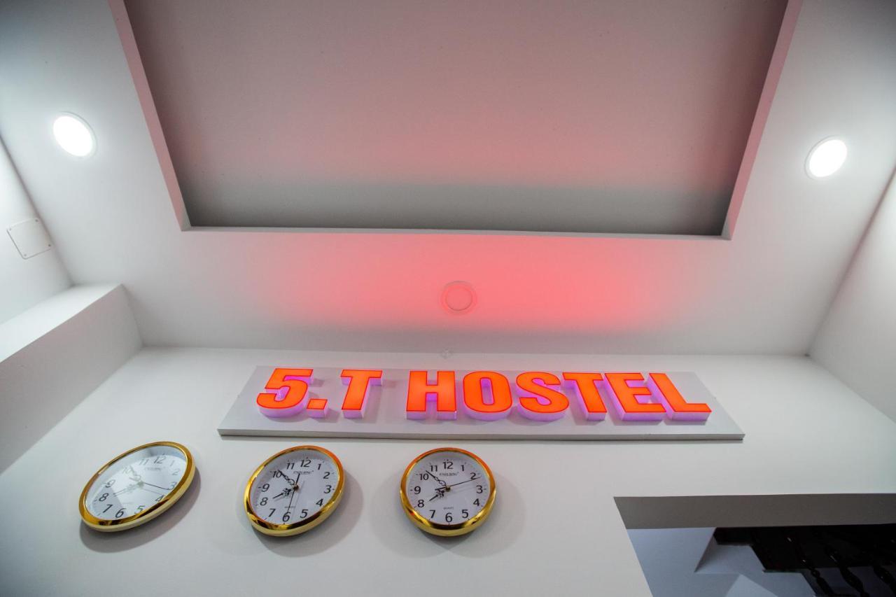5.T Hostel Хюэ Экстерьер фото