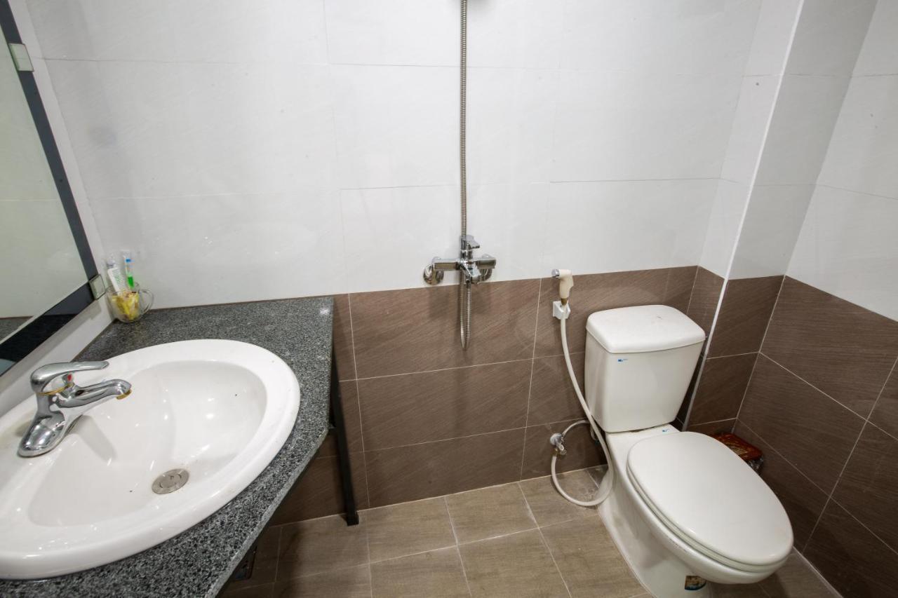 5.T Hostel Хюэ Экстерьер фото