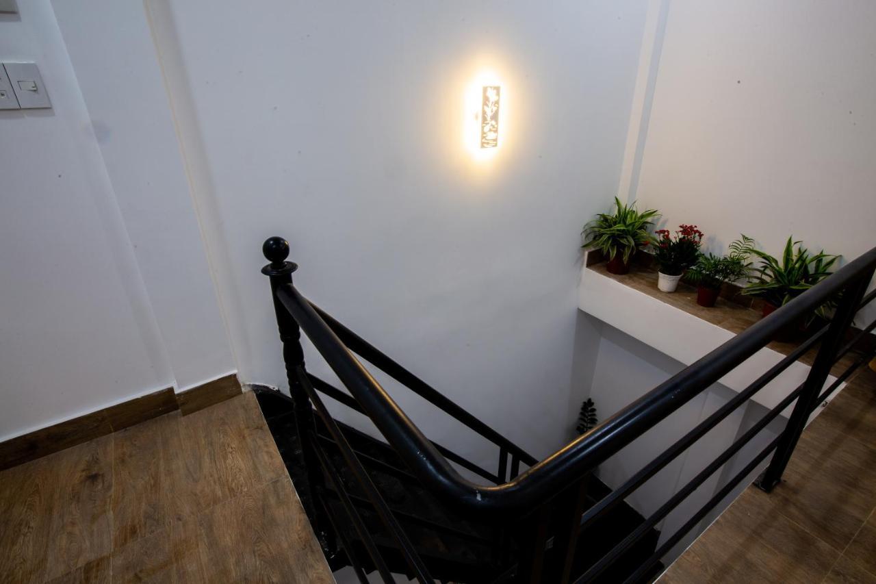 5.T Hostel Хюэ Экстерьер фото