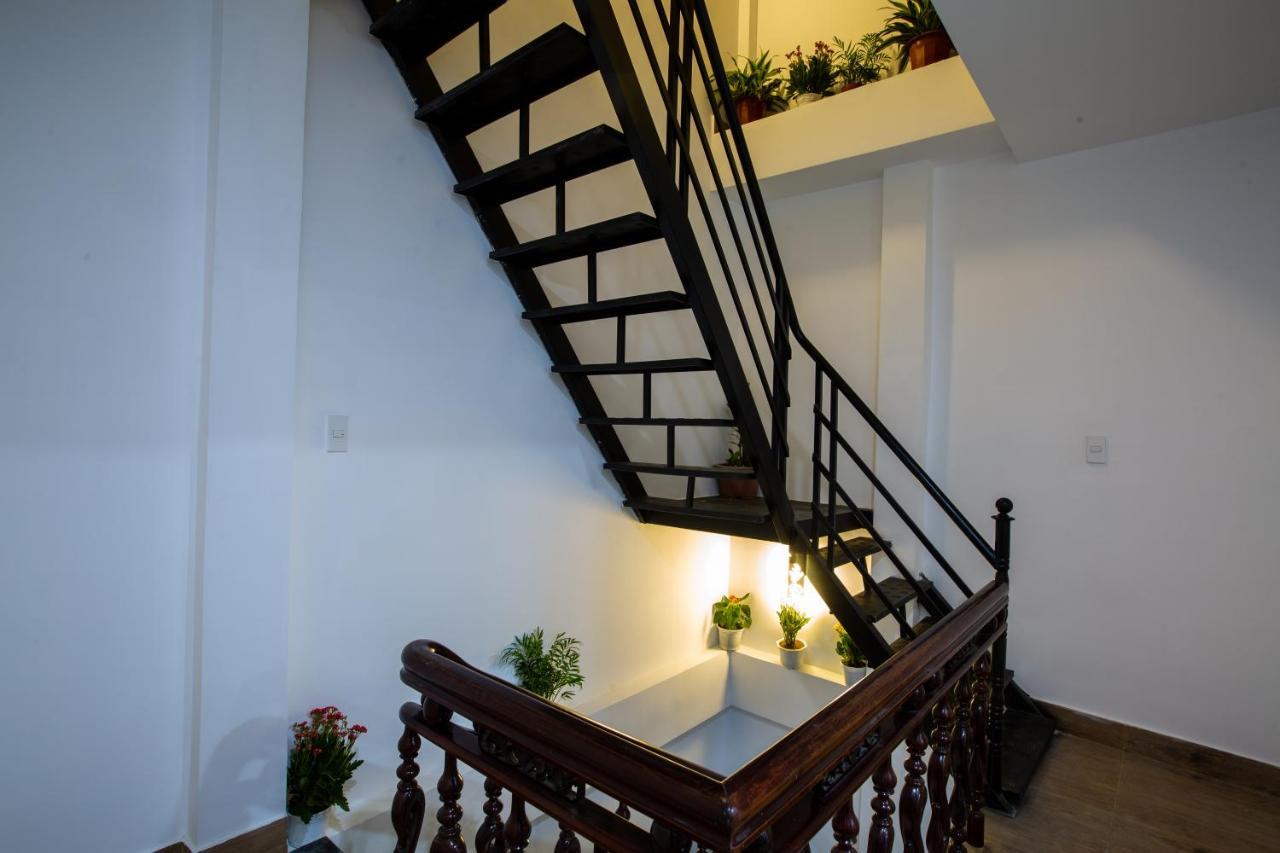 5.T Hostel Хюэ Экстерьер фото